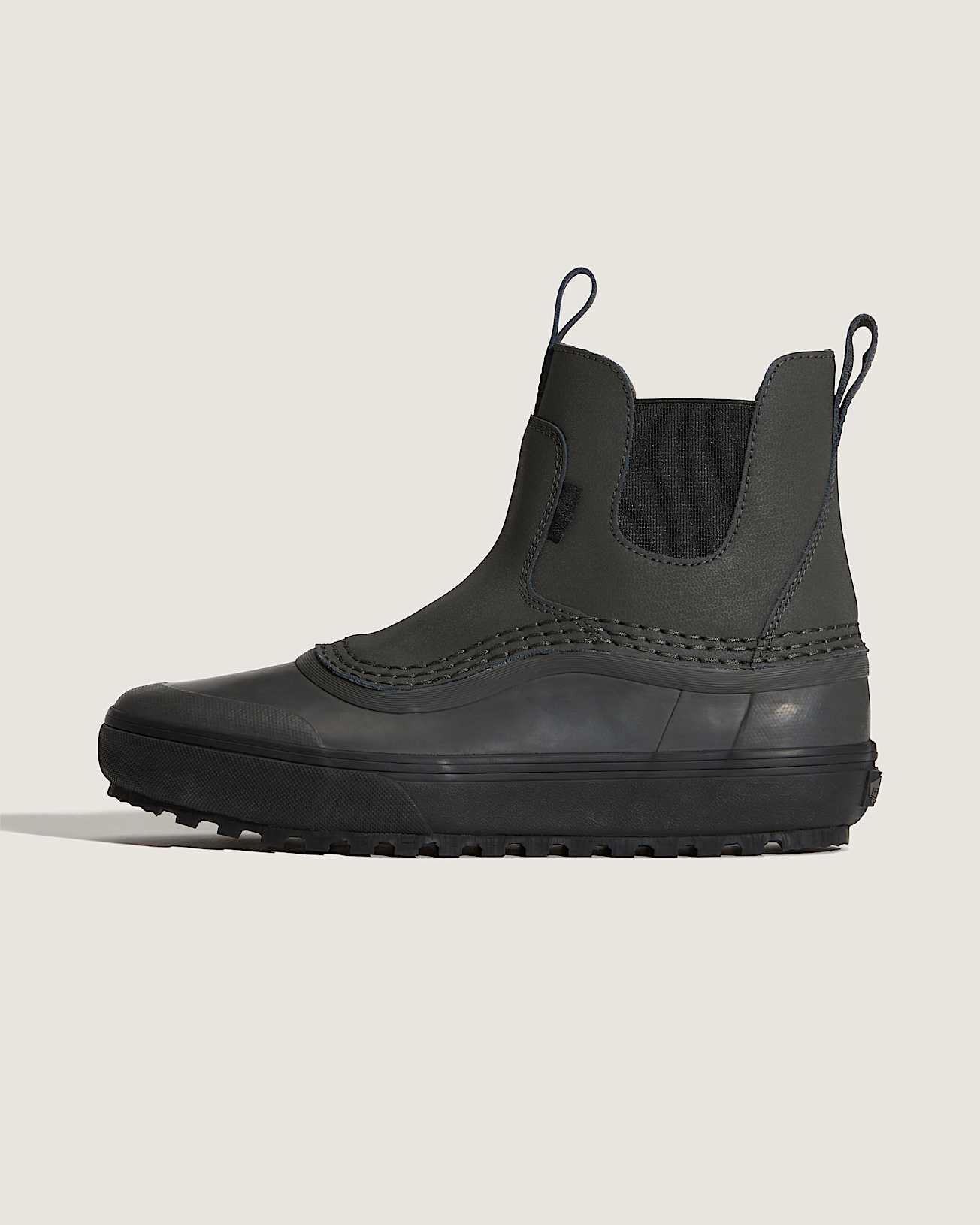 MTE STANDARD MID CHELSEA SU GEÇİRMEZ BOT - Faded Black - Vans Türkiye