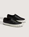 AUTHENTIC AYAKKABI Black