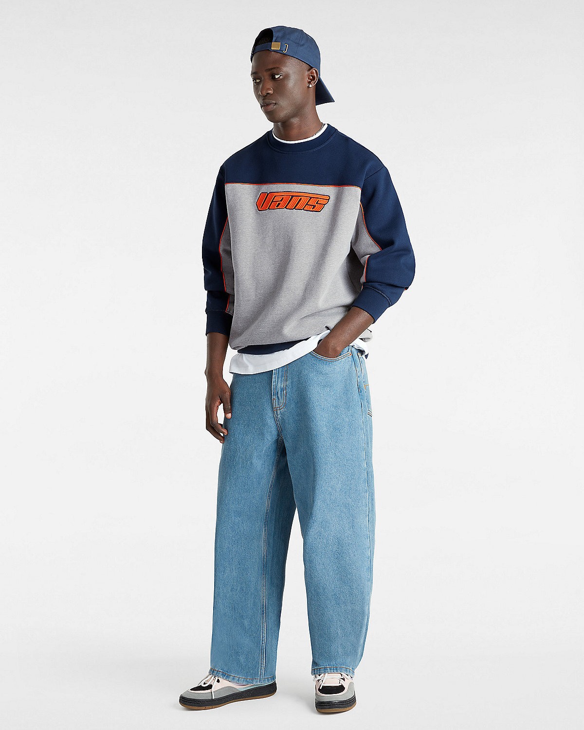 RETRO HOOK AND LOOP LOOSE CREW SWEATSHIRT