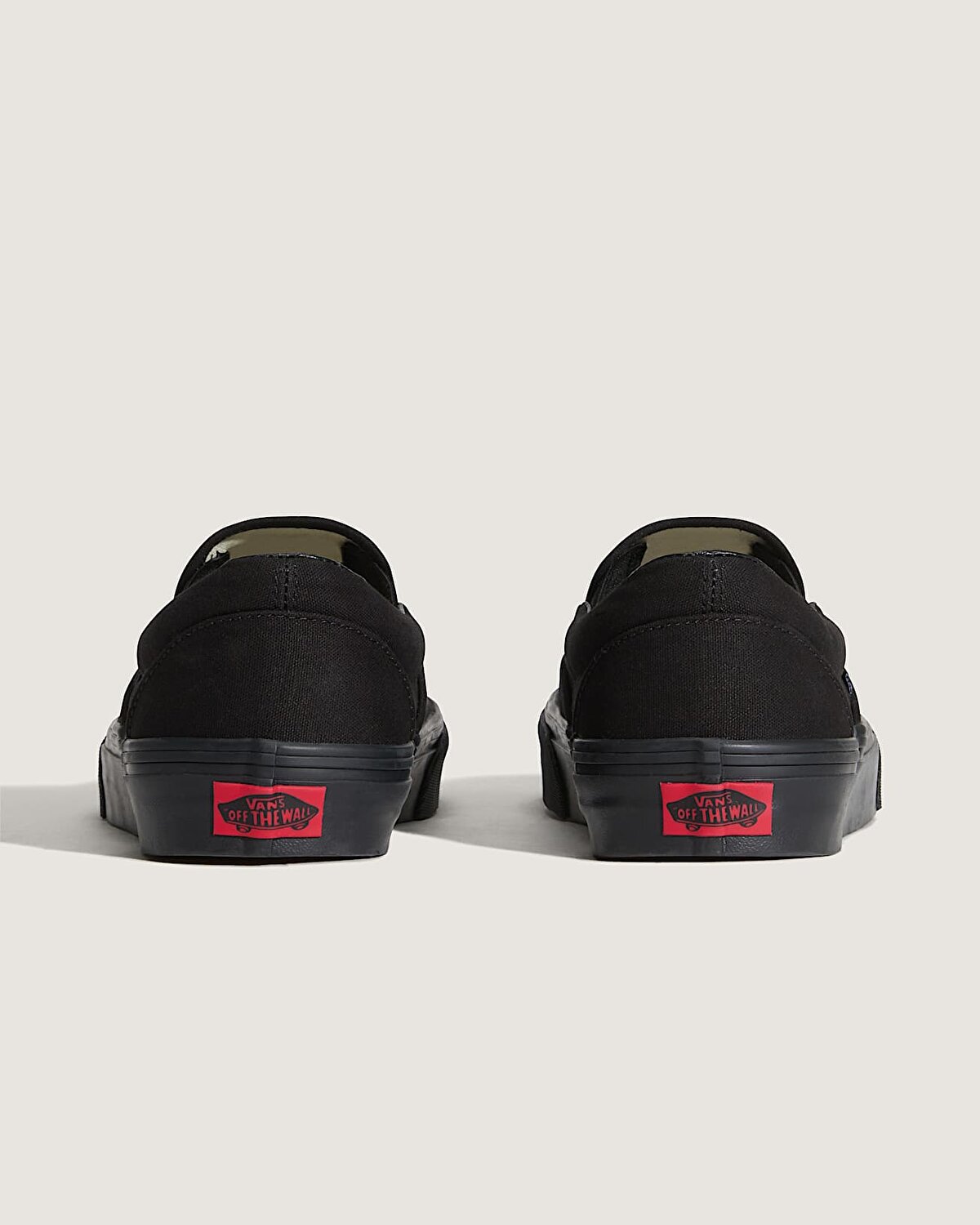 CLASSIC SLIP-ON AYAKKABI