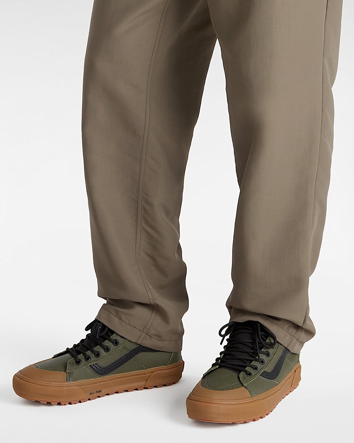 MTE SK8-HI SU GEÇİRMEZ AYAKKABI