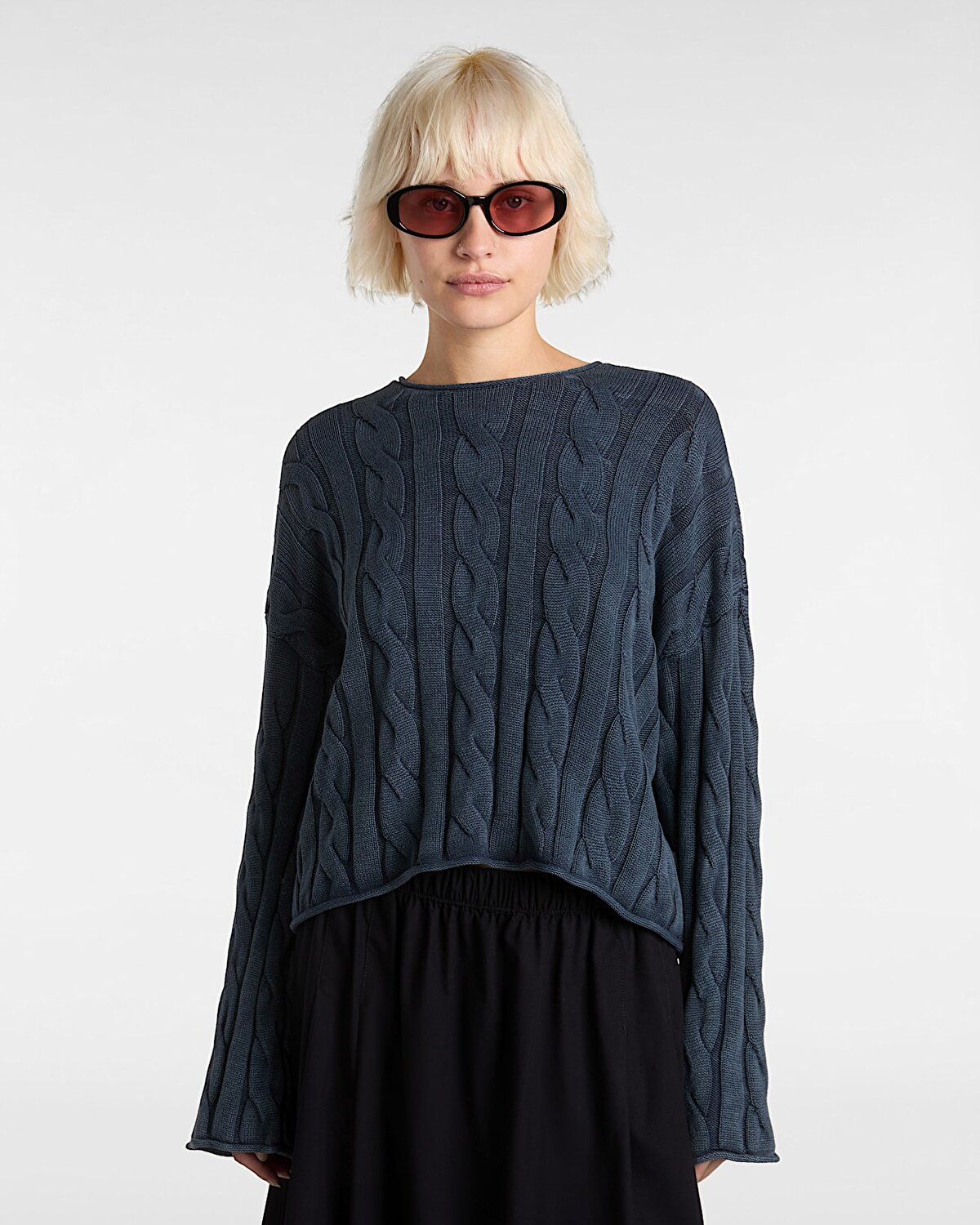 MILA CABLE KNIT CROP KAZAK