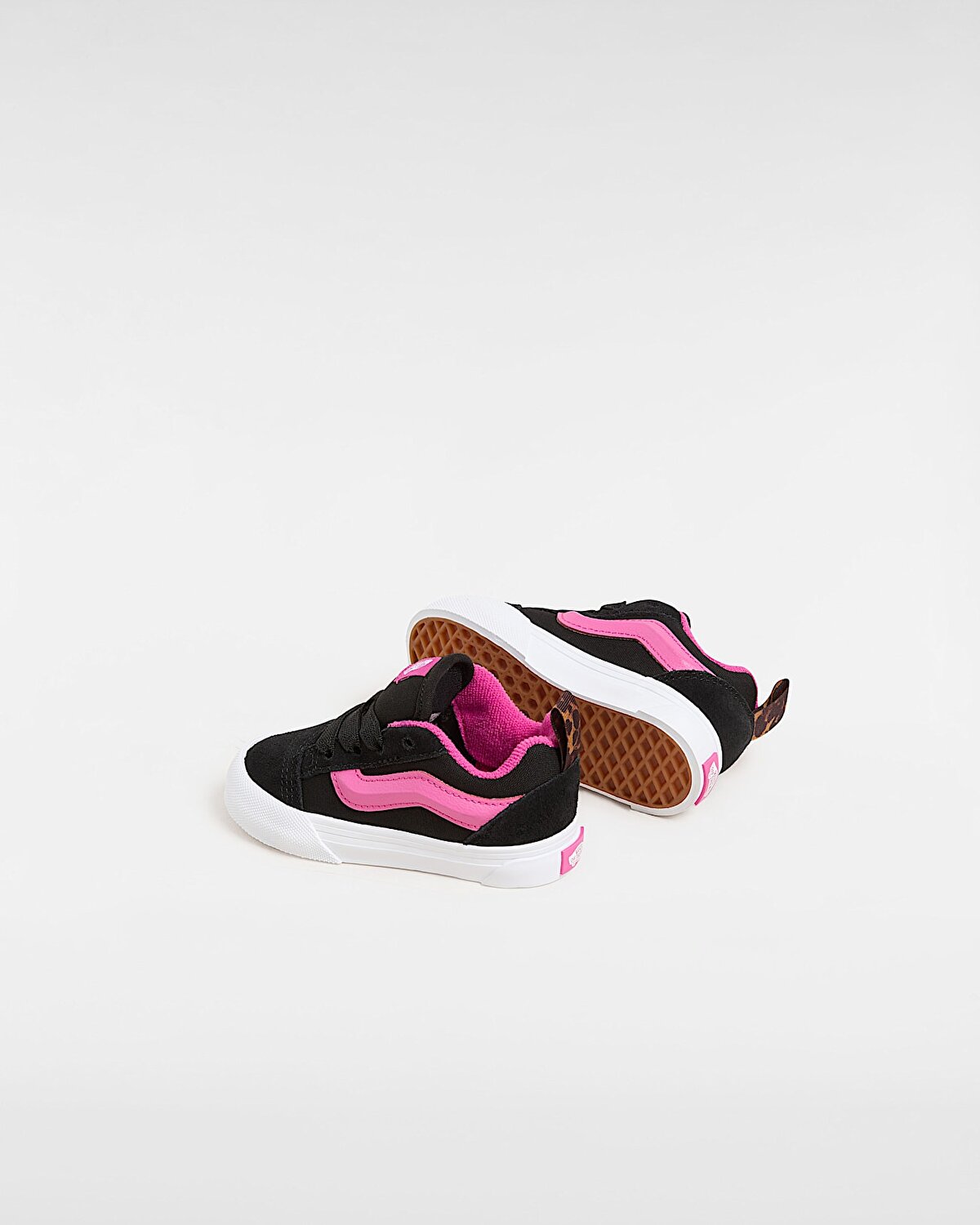 KÜÇÜK ÇOCUK KNU SKOOL ELASTİK BAĞCIK AYAKKABI (1-4 YAŞ)