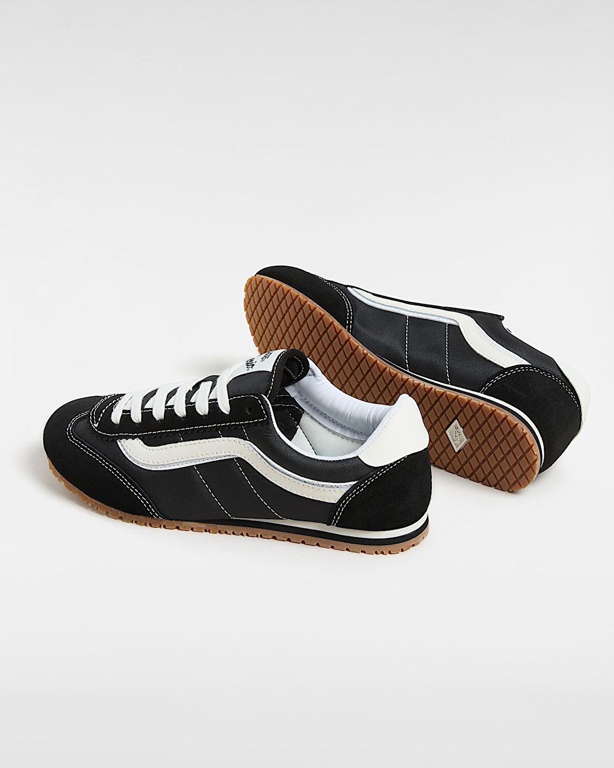 SUPER LOWPRO AYAKKABI