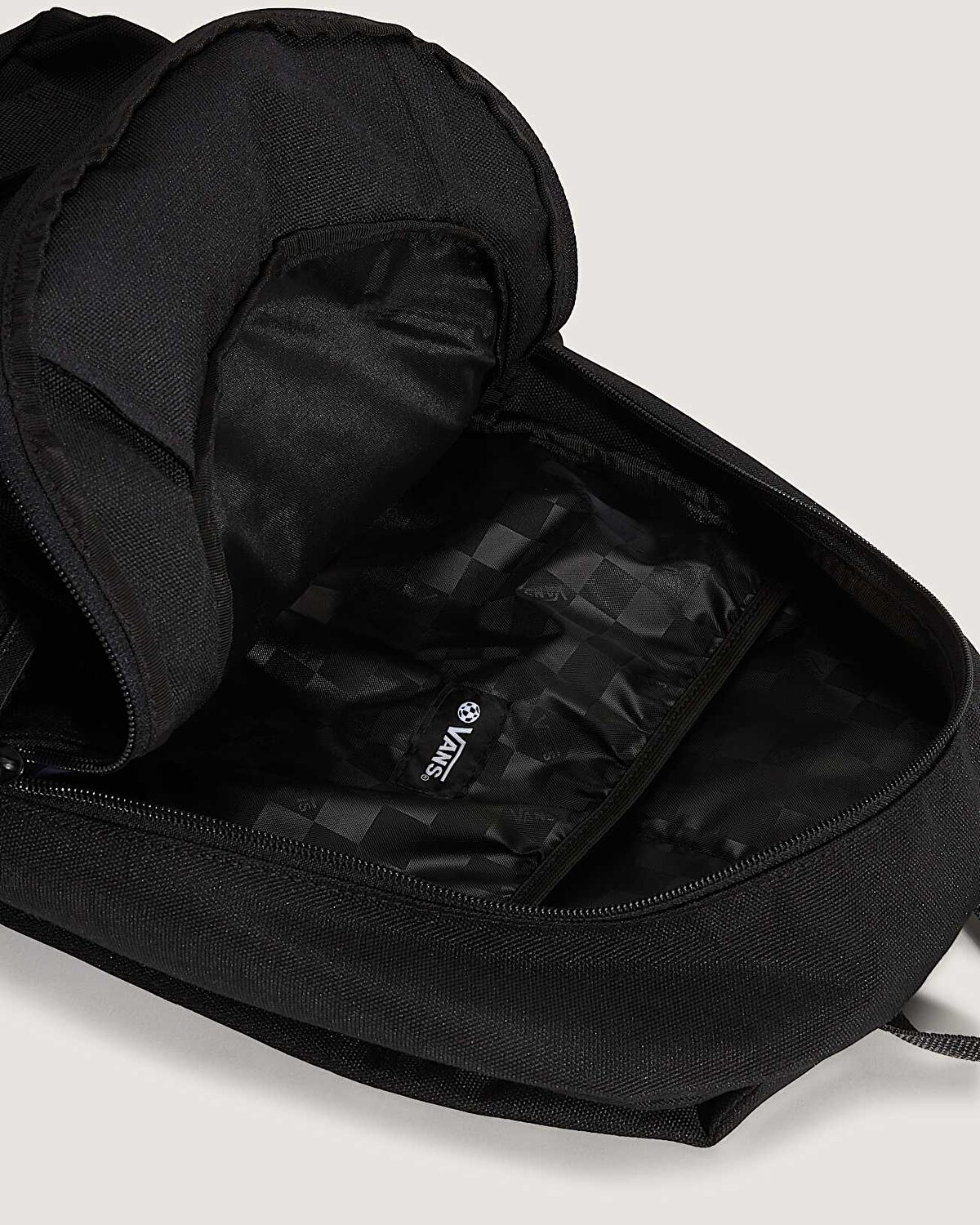 OFF THE WALL KAYKAY SIRT ÇANTASI