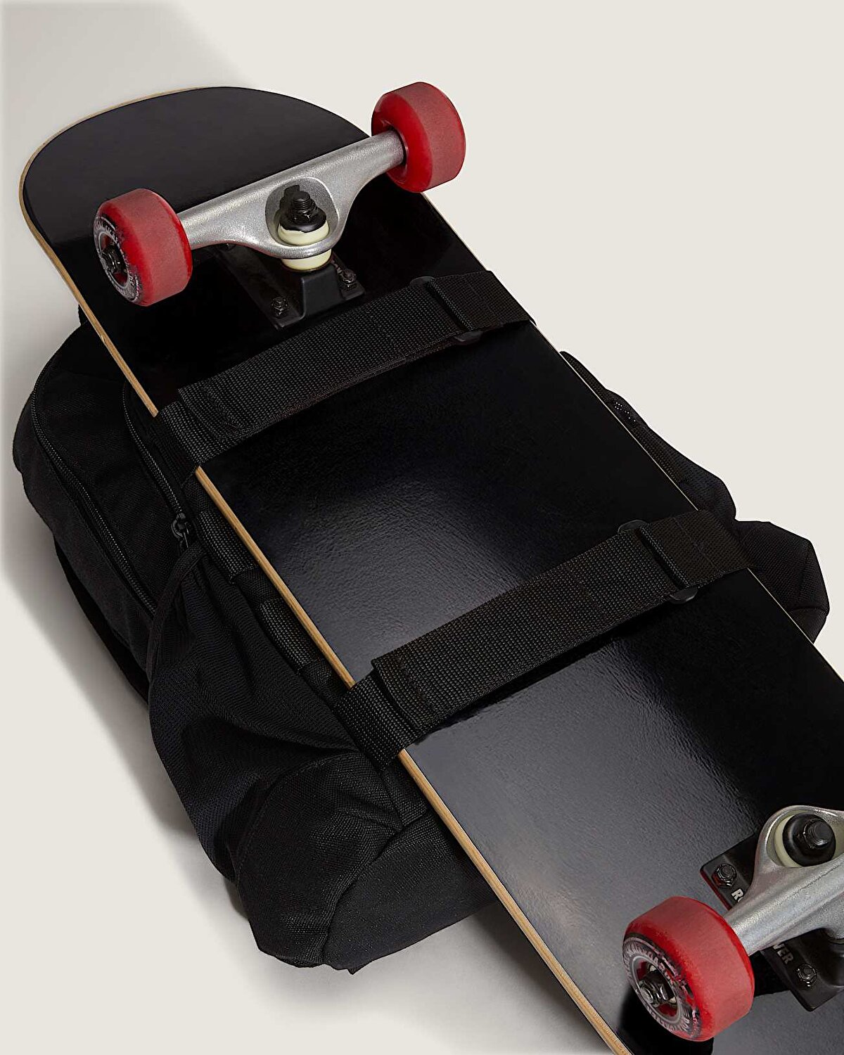 OFF THE WALL KAYKAY SIRT ÇANTASI