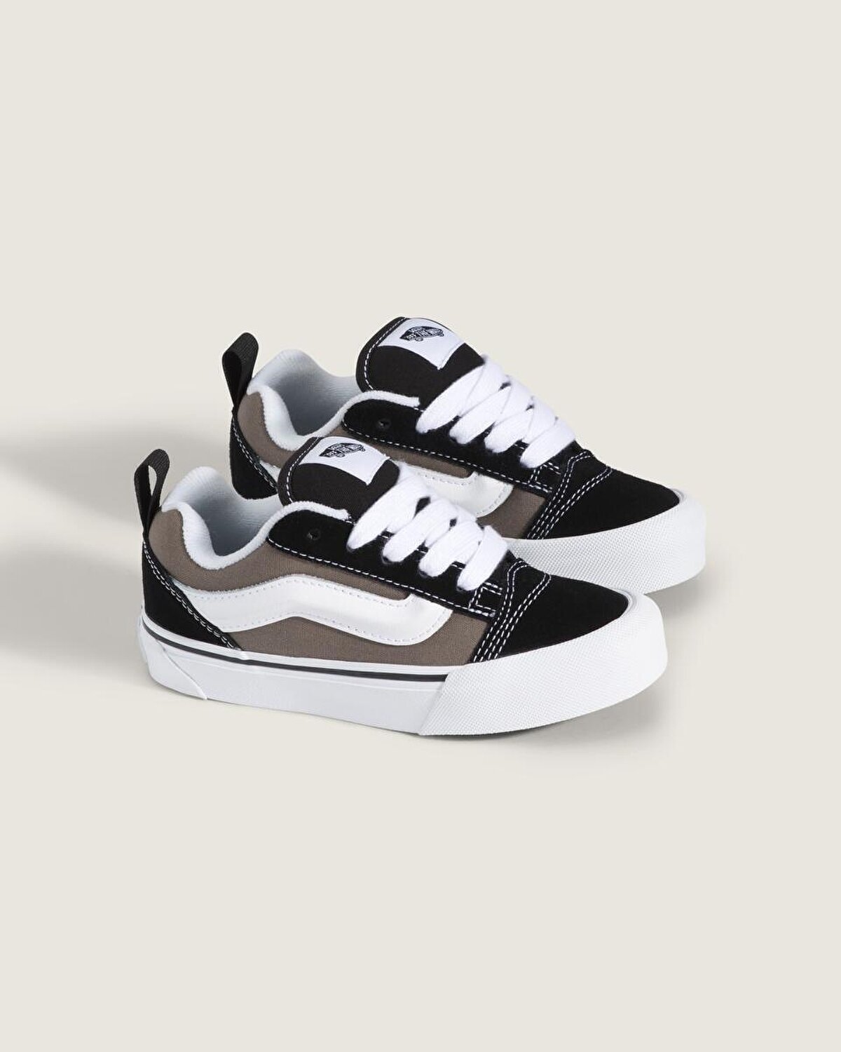 ÇOCUK KNU SKOOL AYAKKABI (4-8 YAŞ)