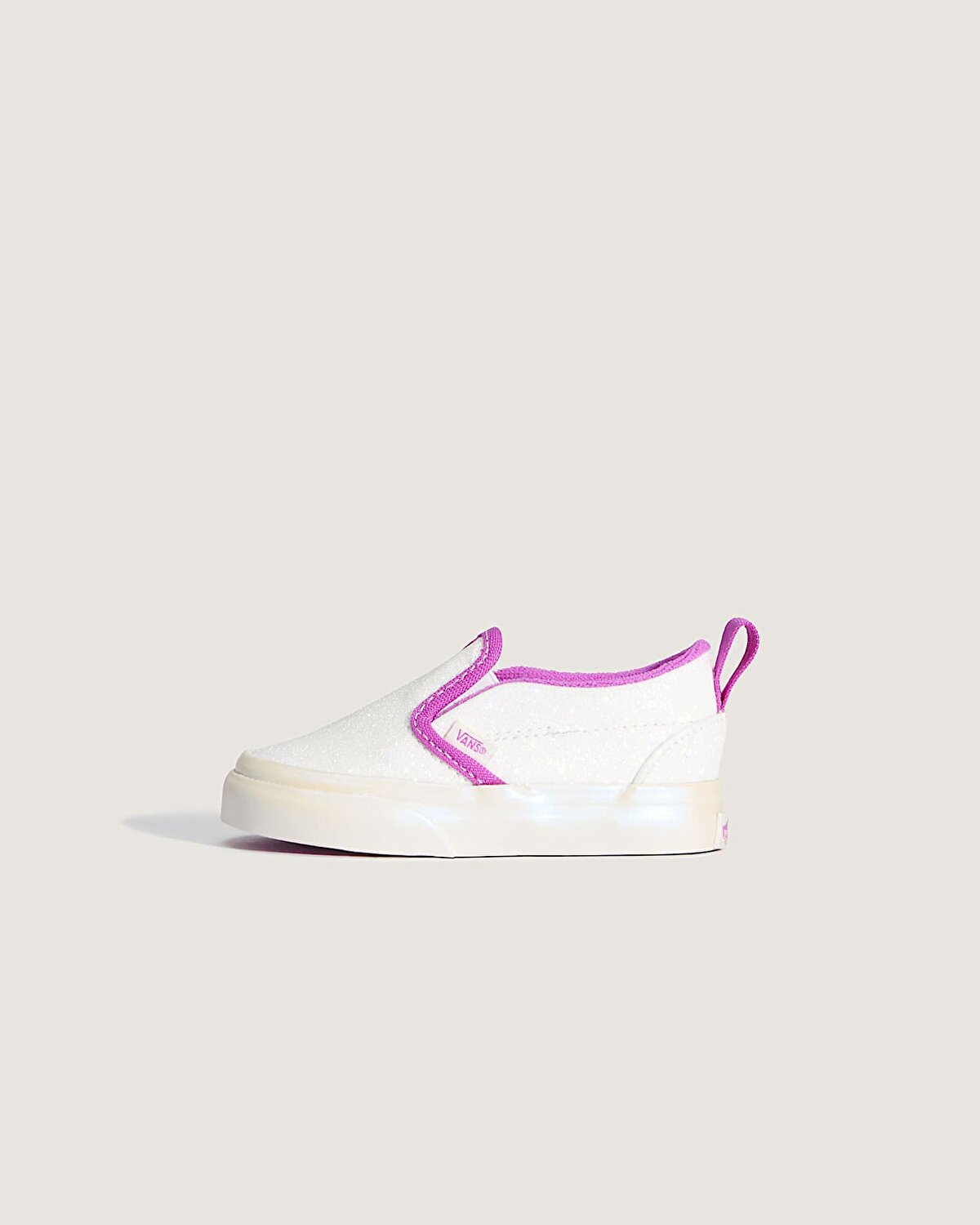 KÜÇÜK ÇOCUK SLIP-ON V AYAKKABI (1-4 YAŞ)