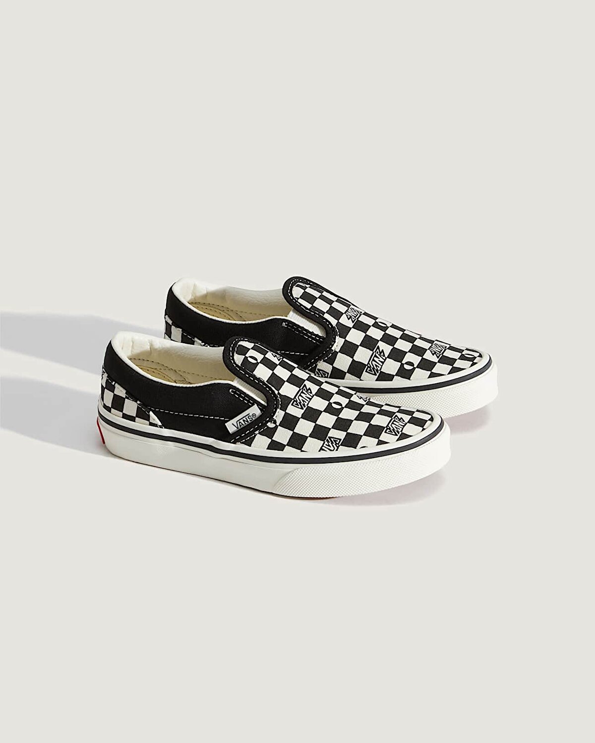 CLASSIC SLIP-ON AYAKKABI