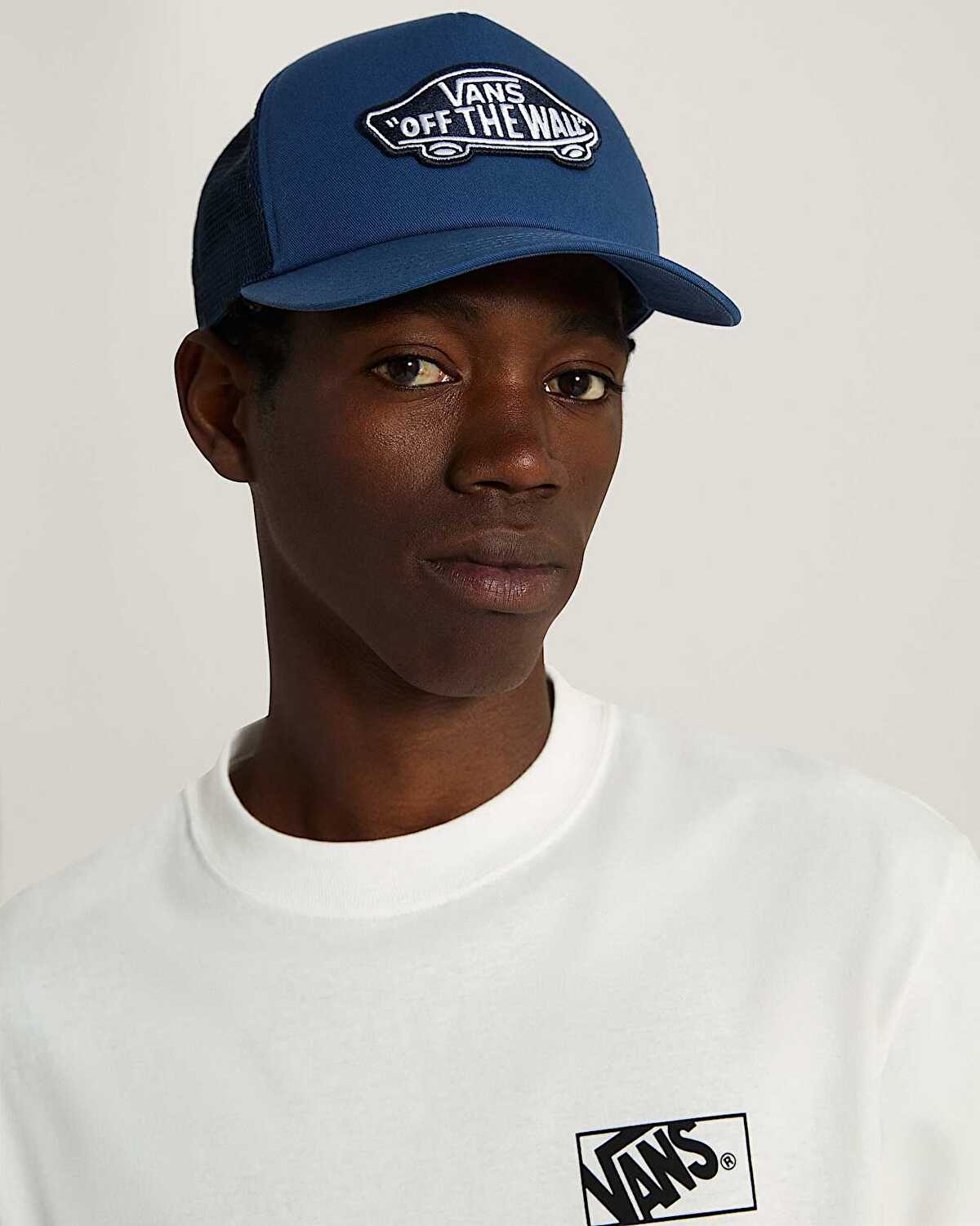 CLASSIC PATCH CURVED BILL TRUCKER ŞAPKA