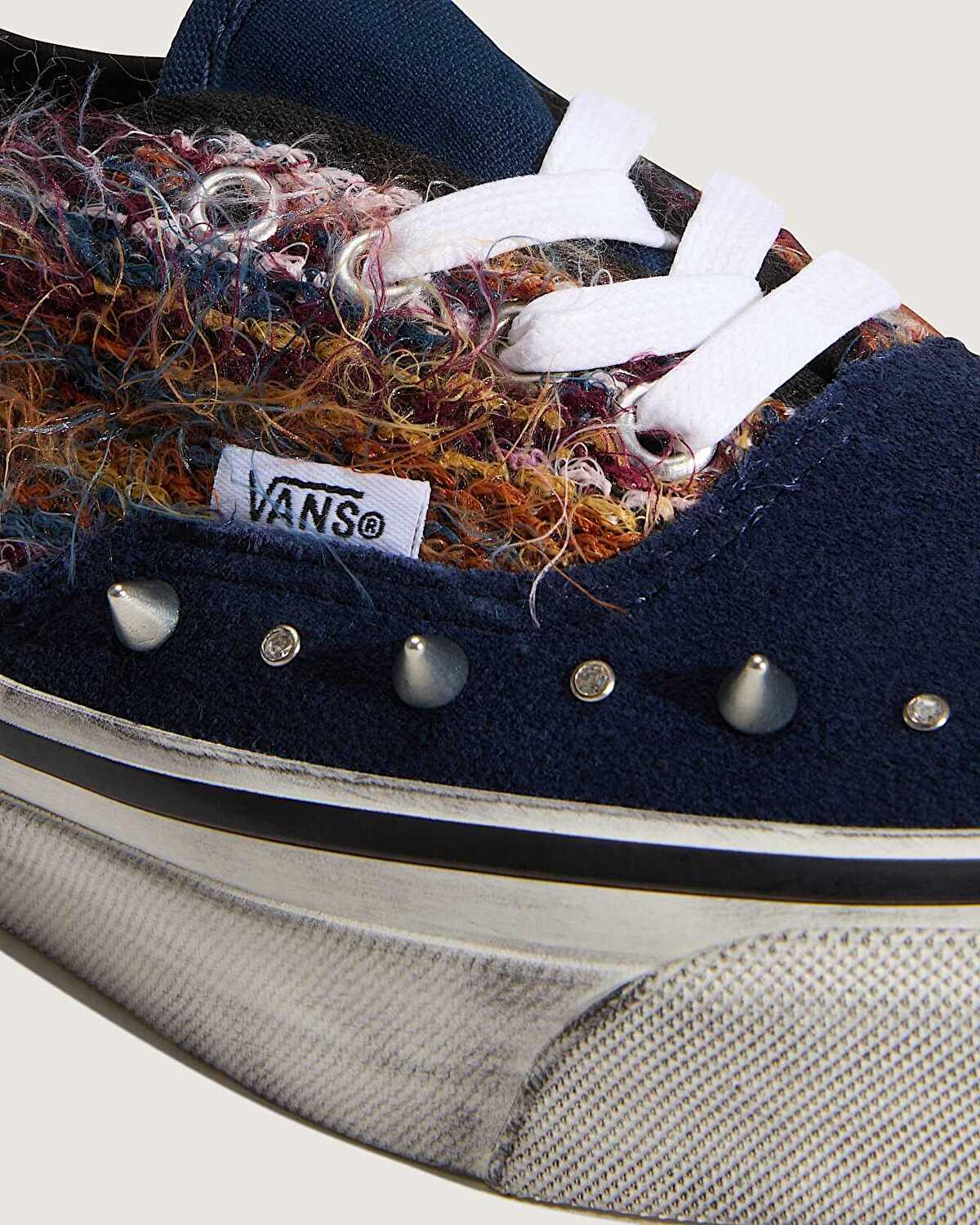 PREMIUM AUTHENTIC 44 AYAKKABI