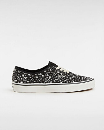 AUTHENTIC AYAKKABI Black