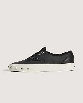 AUTHENTIC AYAKKABI Black