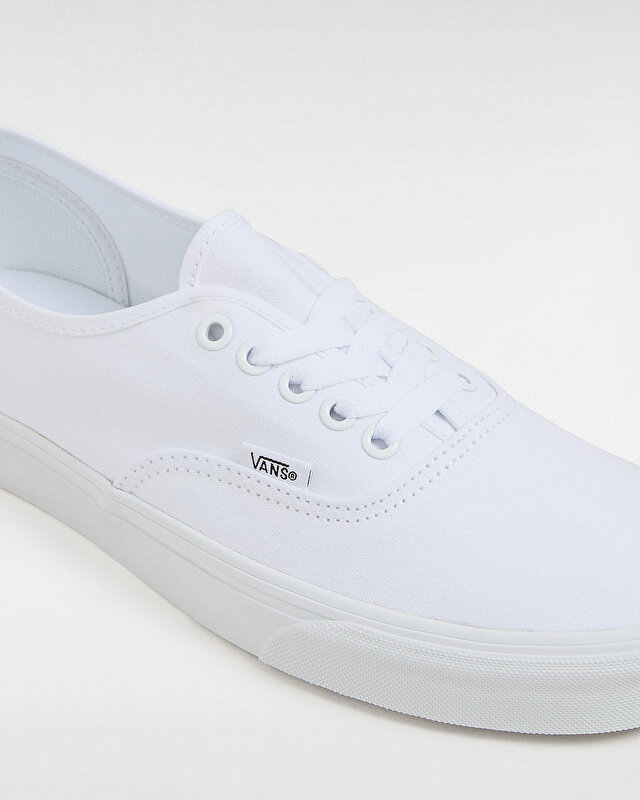AUTHENTIC AYAKKABI True White