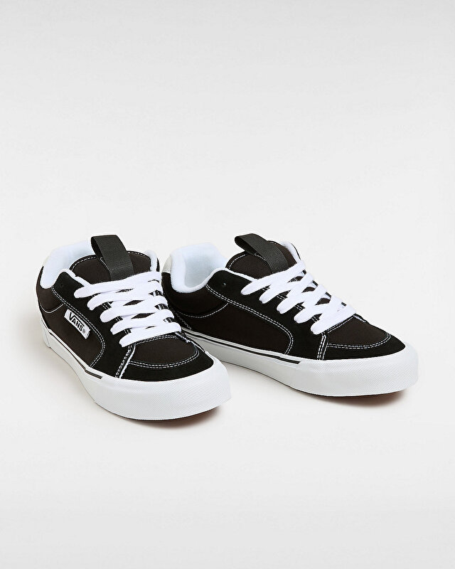 CHUKKA PUSH AYAKKABI Black/White