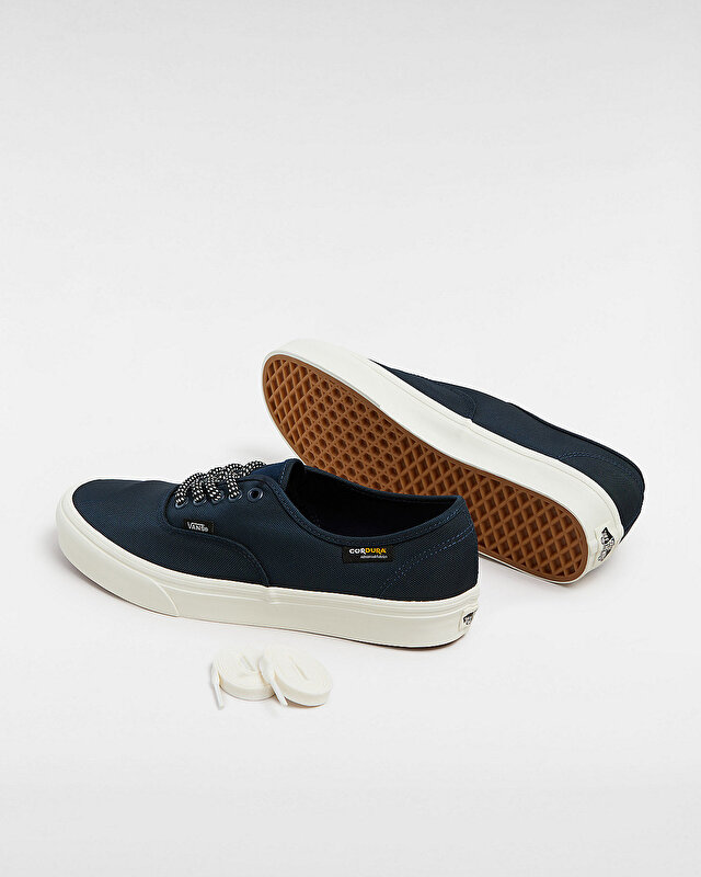 AUTHENTIC AYAKKABI Dress Blues