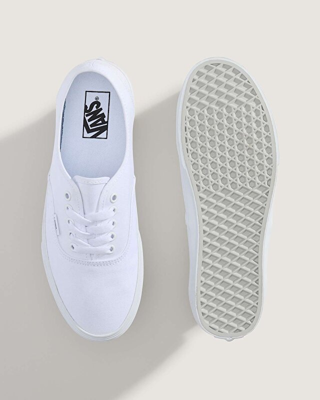 AUTHENTIC AYAKKABI True White