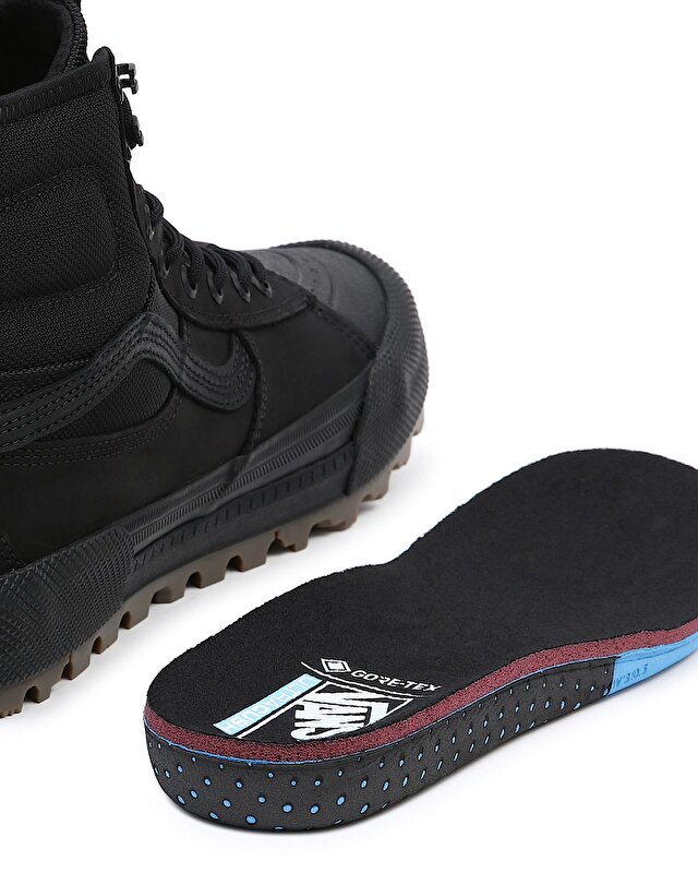 UA SK8-HI GORE-TEX MTE-3 Blackout