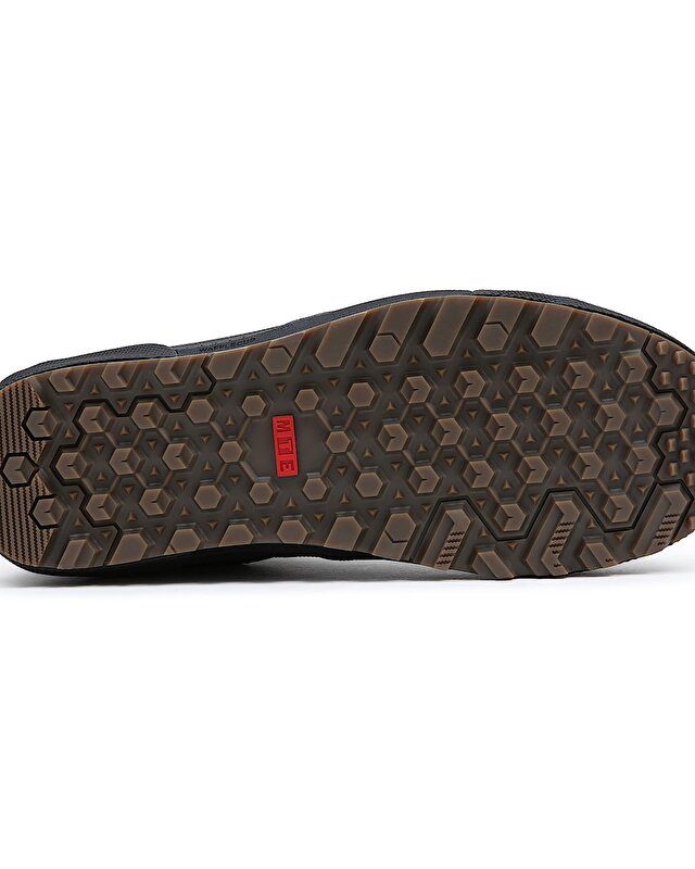 UA SK8-HI GORE-TEX MTE-3 Blackout