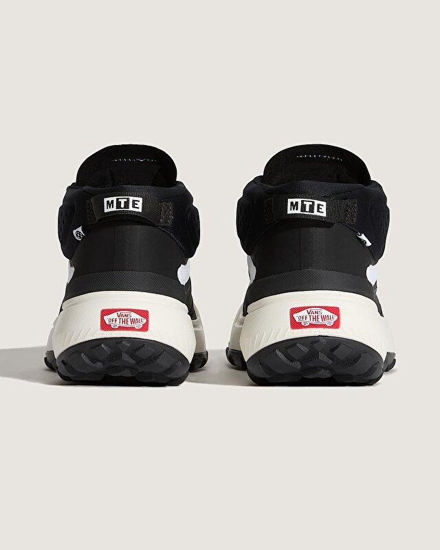 MTE CROSSPATH MID AYAKKABI Black/White