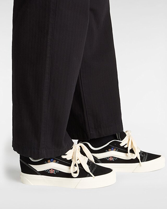 KNU SKOOL AYAKKABI Black Floral
