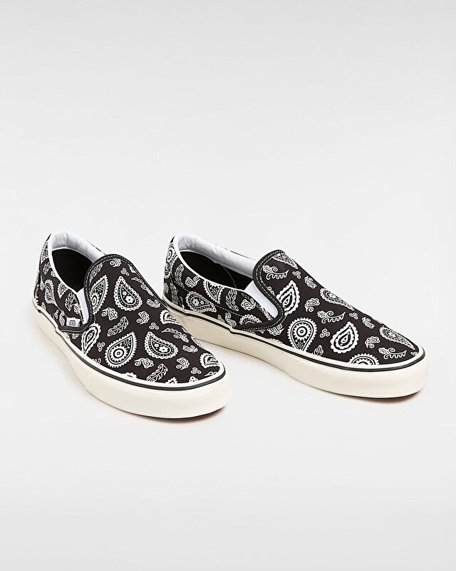 CLASSIC SLIP-ON AYAKKABI Black
