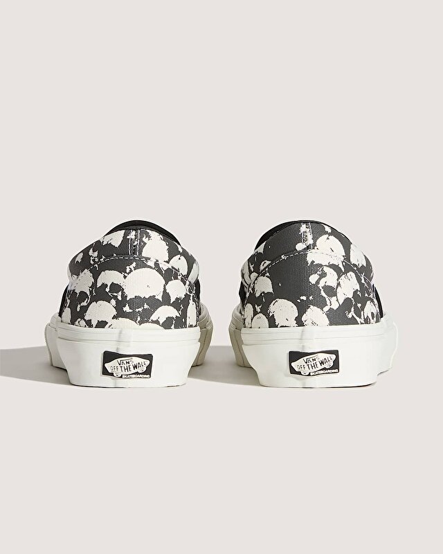 SKATE SLIP-ON AYAKKABI Black/White/Gum