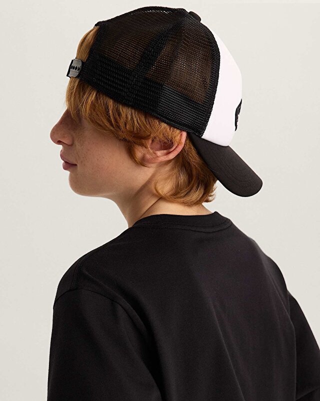 ÇOCUK PATCH CURVED BILL TRUCKER ŞAPKA Black/White