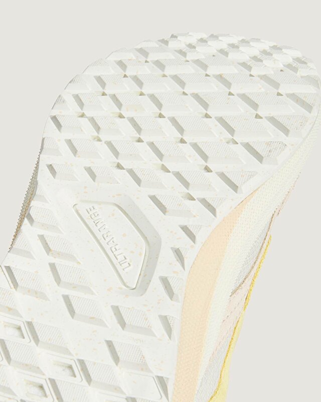 ULTRARANGE NEO 2.0 AYAKKABI Creme Brulee/Yellow