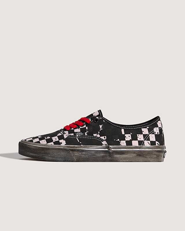 AUTHENTIC AYAKKABI Black/Red