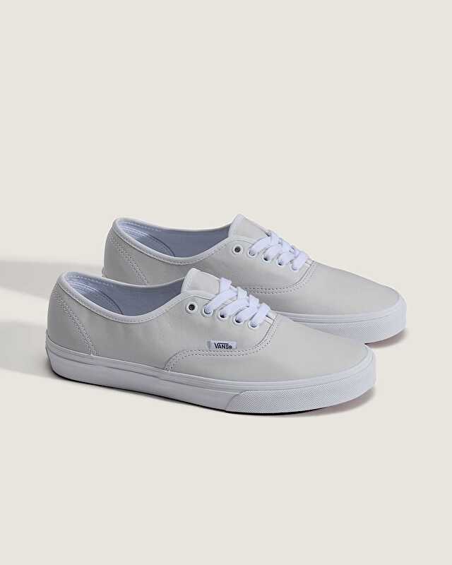 AUTHENTIC AYAKKABI True White/True White