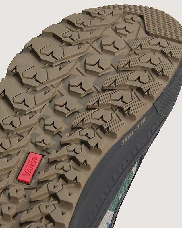 SK8-HI WATERPROOF INSULATED MTE AYAKKABI Camo